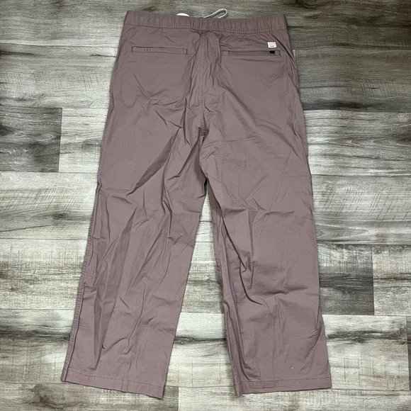 Vuori Athletic Ripstop Wide Leg Ankle Pants Hazel NWT Women’s Size XL - Picture 3 of 12